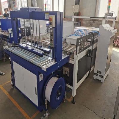 China Máquina automática de cintar caixas modelo 1200 à venda