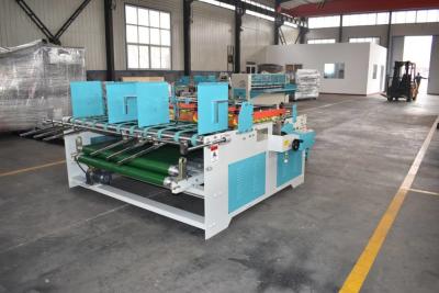 China cadena de producción de la caja del cartón 380V máquina de pegado plegable semi automática en venta