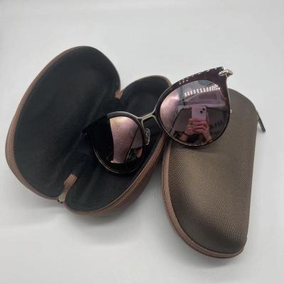 Chine Ensemble durable protecteur de prise de caisse de lunettes de soleil de sports avec la tirette en caoutchouc à vendre