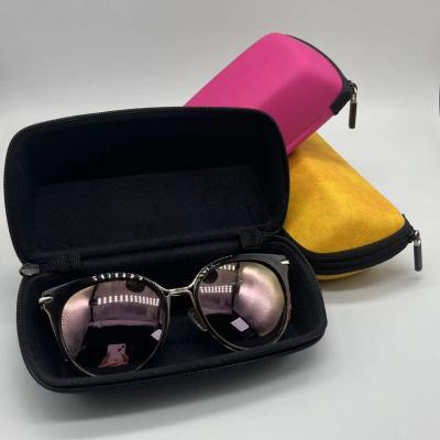 China Estuche para gafas con cremallera multicolor Suede Surface Hard Cover en venta
