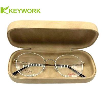 China Metal Portable Primary Color Style Vintage Oil Wax PU Leather Stylish Eyewear Glasses Case for sale