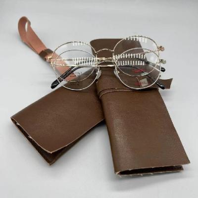 China Ocio portátil de la microfibra de la bolsa del ante del vintage que empaqueta la caja suave de las gafas de sol en venta