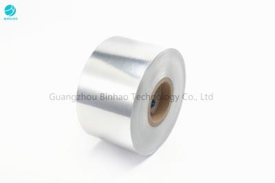 China papel de prata brilhante da folha de alumínio do cozimento 50g para a embalagem do chocolate do forro interno do pacote do cigarro à venda