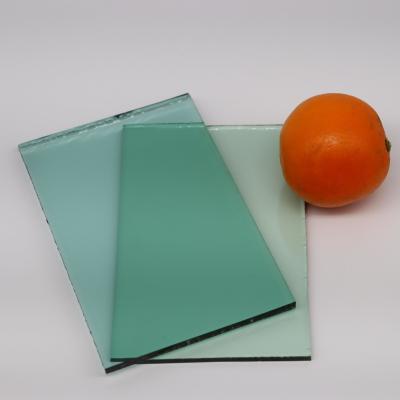 Chine 6 mm feuilles de verre teintées réfléchissantes grises 10 mm feuilles de fenêtre teintées 16 mm à vendre