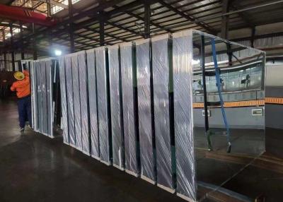 China Langdurige gekleurde spiegelglasplaten met rode achtergrondverf van aluminium Te koop
