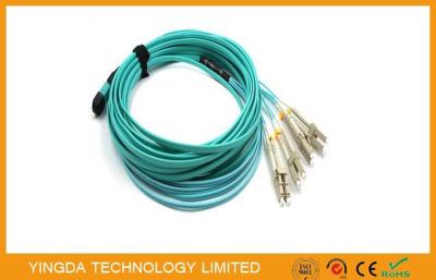 China MPO- 8 cordón de remiendo del cable del LC 3 MTP MPO con transmisores-receptores ópticos QSFP + SR4 en venta