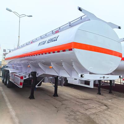 中国 3 Axle 3 Compartments Oil Petrol Diesel Fuel Tanker Truck Semi Trailer Road Tanker 販売のため