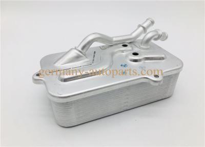 China 09E409061A Engine Oil Cooler Parts For Audi A8 S8 S6 VW T5 4E0 317 021 A for sale