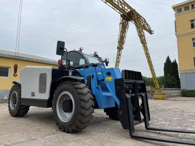 China 4x4 Telehandler Telescopic Forklift 4.5 Ton With 17m Lifting Height en venta