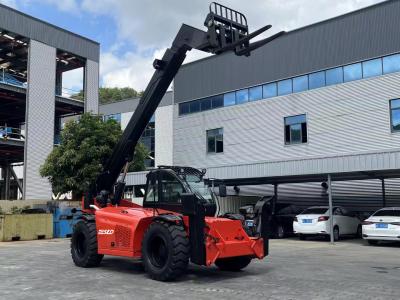 China 3.0 Ton Telescopic Boom Forklift With 10m Lifting Height à venda