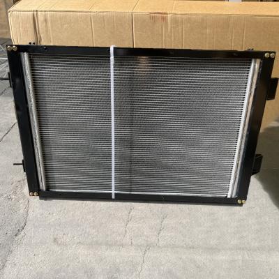 Chine Assemblage de radiateur HIGER Autobus pièces détachées 13E01-13001A 13Z61-01010 680*1020*108 à vendre