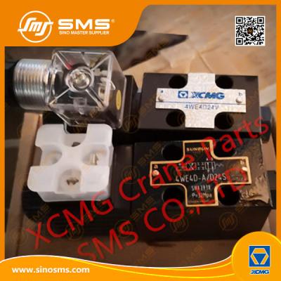 China QY25 QY50 4WE4D 24V XCMG Crane Solenoid Valve 17*5*3.5CM à venda