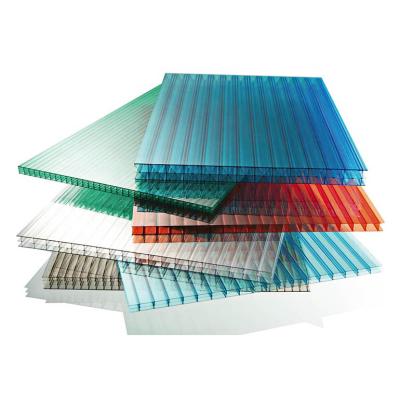 China Farbige hohlzellige Polycarbonatplatten für Gewächshausdächer zu verkaufen
