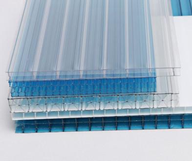 China Folha de policarbonato oco transparente azul oco de diferentes espessuras para estufa à venda