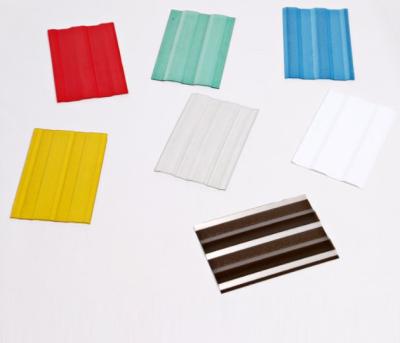China 100% PC Embossed Corrugated Clear Polycarbonate Sheet for sale