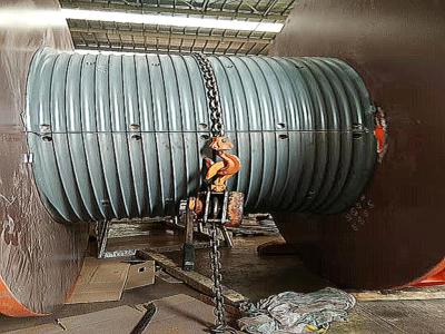 China DNV Lbs Trough Wire Rope Drum Of Thickened Steel Pipe Hoisting Winch for sale
