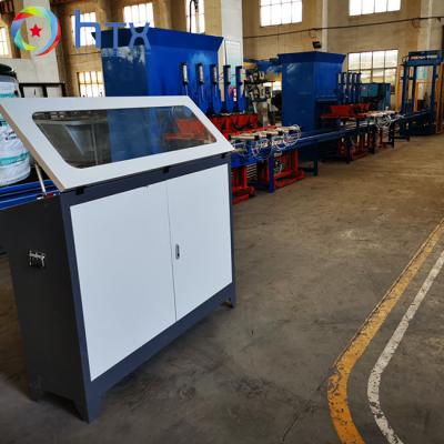 Chine La machine à paver en plastique de traitement en lots concrète d'usine de mélange à eau fondu d'avance a cultivé la machine de panneau de mur en béton à vendre