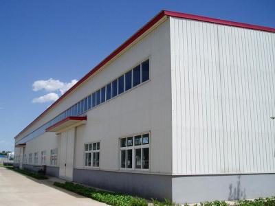 Chine Entrepôt en acier des BS de fibre de verre de construction préfabriquée standard légère de laine à vendre