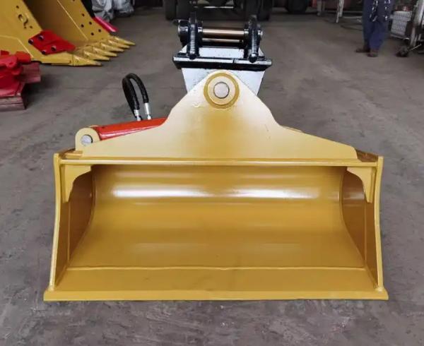 Quality Single Cylinder Hydraulic Tilting Mud Bucket 2.5T Q345B Q460 for sale