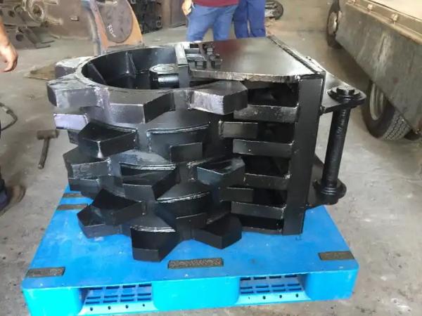 Quality 1-50T Compaction Wheel Excavator Attachment For Soil Compacting for sale