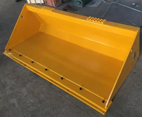 Quality Standard Skid Steer Bucket Attachments 5200 kg 60'' 72'' 84'' for sale