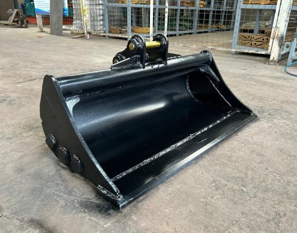 Quality Premium Steel Excavator Mud Bucket For Deep Mud Excavation And Site Cleaning for sale