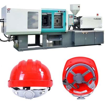 China High Speed Variable Pump Injection Molding Machine 7800KN Clamping Force for sale
