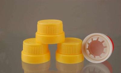Chine Machine de fabrication de capsule d'animal familier d'injection avec le double système d'injection de cylindre à vendre
