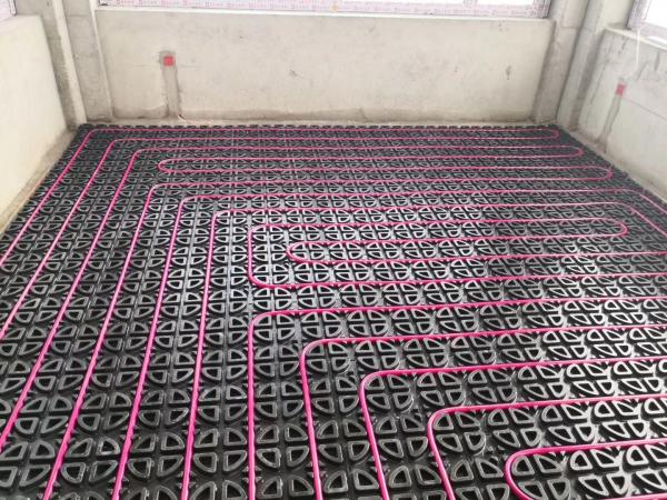 Quality Residential Building Heat Preservation with High Strength PP Hydronic Heating for sale