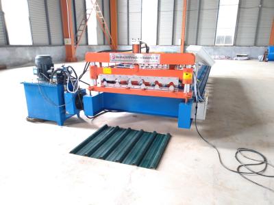 China high quality galvanized roofing sheet roll forming machine made in China for sale