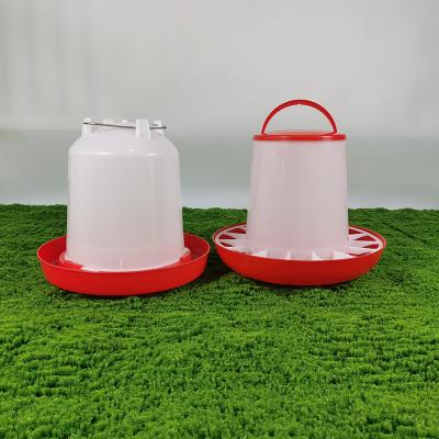 China Fowl Feeding Tool Red And White 30.5cm(H) X 37.5cm(D) With 9L Capacity for sale