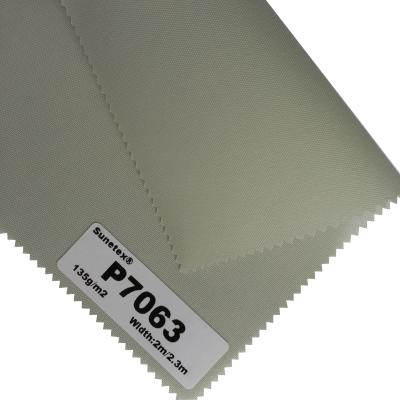 China 190g Polyester Blinds Blackout Shade Fabric Heat Insulation for sale