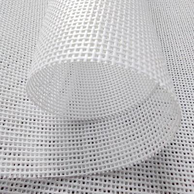 China NFPA701 Vinyl Coated Woven PVC Coated Mesh Fabric Windproof for sale