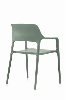 Chine ODM chaises en plastique modernes meubles de salle à manger en PP empilable à vendre