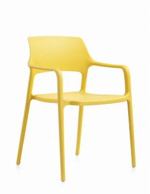 China Cadeira de jantar em plástico empilhável Cadeiras de restaurante de metal para escritório doméstico à venda