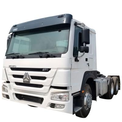 Chine HOWO a utilisé la tête 351hp - tête de camion à benne basculante de tracteur de camion d'occasion 450hp à vendre