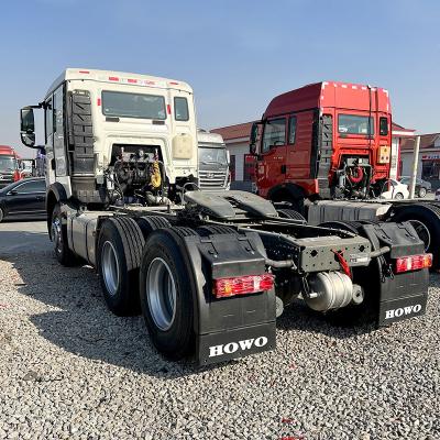 China Howo 6 * 4 Semi-Trailer Tractor Front Double Wheel Drive Freight Truck Front 380 Horsepower Tractor Trailer Head Te koop