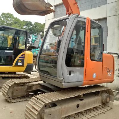 中国 TATA497 Second Hand Excavators Hitachi Ex70 Small 販売のため