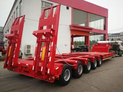 Cina Heavy-Duty Hauling Made Possible 150T Low Bed Semi Trailer Q345B With T700 Steel Main Beam in vendita