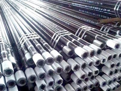 Chine tube aiguisé de cylindre hydraulique du tuyau sans couture ASTM d'acier au carbone de 20# 45# à vendre