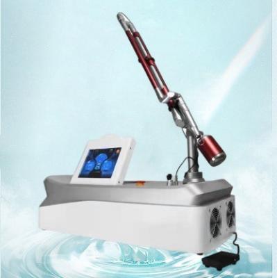 China 4D pro Portable Fractional Co2 Laser Machine Skin Resurfacing Vaginal Tightening en venta