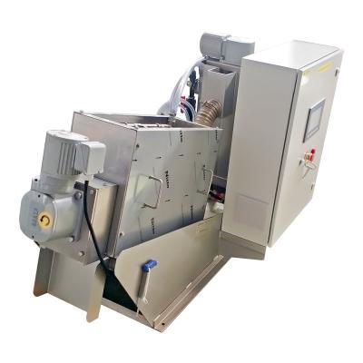 China Screw Press Wastewater Treatment Sludge Dewatering Machine 1t/H for sale