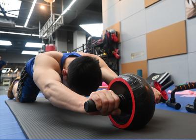 China Customized Wide Grip AB Core Trainer ISO Ab Roller Wheel Exercises for sale