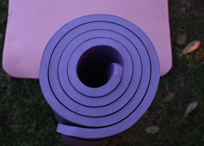 China Green Color High Quality 0.5 Inch Extra Thick Exercise Yoga Mat For Sale for sale