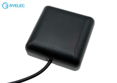 China Outdoor 868mhz Ceramic Patch RFID Ground Plane 50*50mm Black Square Antenna with SMA Male Connector for sale