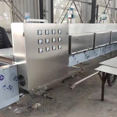 China PLC Industrial Continuous Tunnel Dryer 4KW Microwave Drying Of Fruits And Vegetables for sale