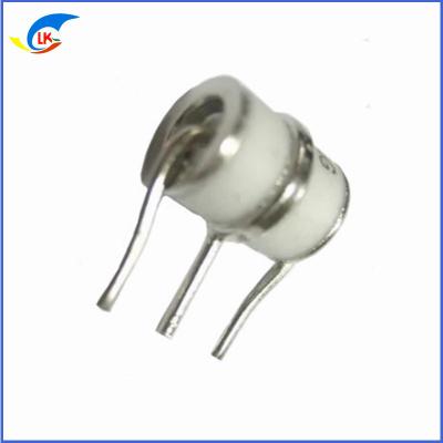 China 8DL090M Gas Discharge Tube Arrester Ø8*10mm Three Pole Ceramic for sale