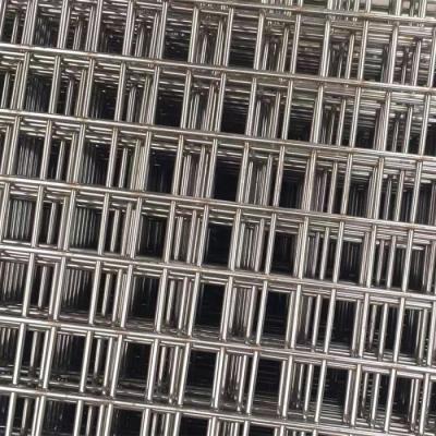 China 20 Gauge Galvanizado Wire Grid Panels 4ftx8ft Bird Cage Galvanizado Wire Mesh Sheets à venda