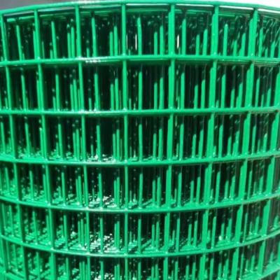 China 10 Gauge 2x2 4x4 Green Coated PVC Welded Wire Mesh Roll Fencing Net for sale