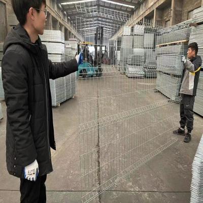 China 4mm Diâmetro de fio 50 X180mm Cercas curvas 3d para parede de fronteira à venda